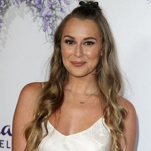 biography Alexa PenaVega