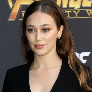 celebrity Alycia Debnam-Carey