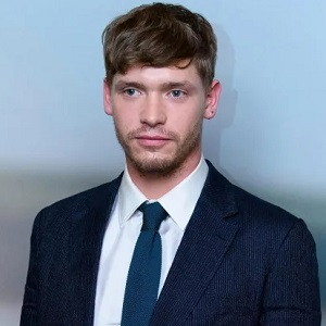 biography Billy Howle