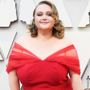 biography Danielle Macdonald