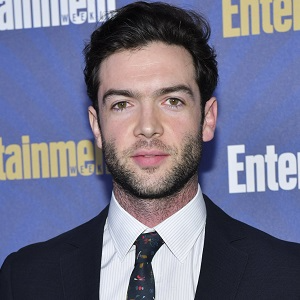 biography Ethan Peck