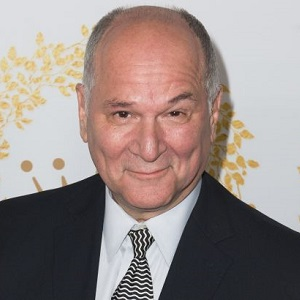 celebrity John Kapelos