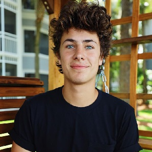 celebrity Juanpa Zurita