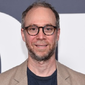 Kevin Sussman