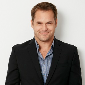 celebrity Kyle Bornheimer