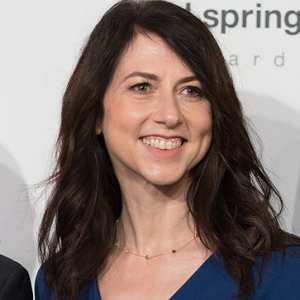 biography Mackenzie Bezos