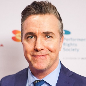 celebrity Paul McGillion