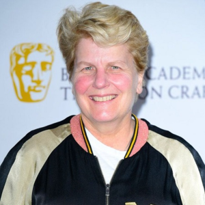 biography Sandi Toksvig