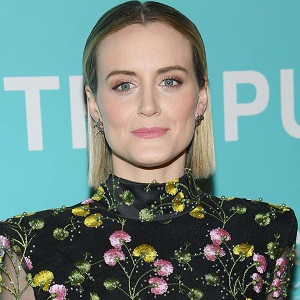 celebrity Taylor Schilling