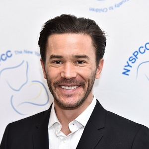 celebrity Tom Pelphrey