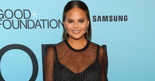 news Chrissy Teigen pledges $200K to bail out arrested George Floyd protesters