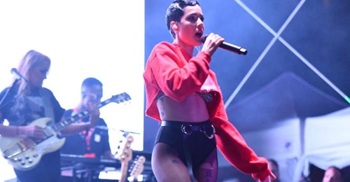 Halsey goes nuclear on fan yelling ex G-Eazy’s name during concert