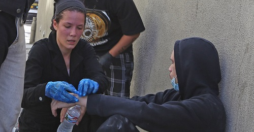 news Halsey provides medical attention to protesters shot with rubber bullets