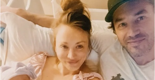 news Kaley Cuoco debuts ‘Matilda’ necklace after daughter